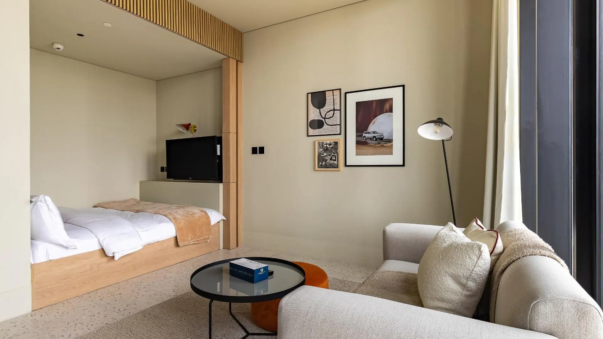 Simply Comfort At Upside Living Burj View 10 Min To Dt Dubai 0*,  United Arab Emirates