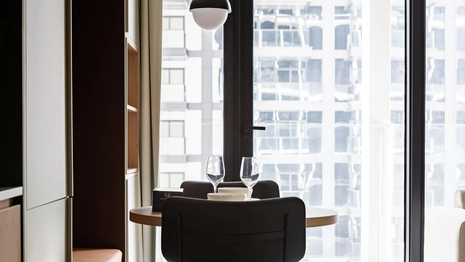 Simply Comfort At Upside Living Burj View 10 Min To Dt Dubai Apartment