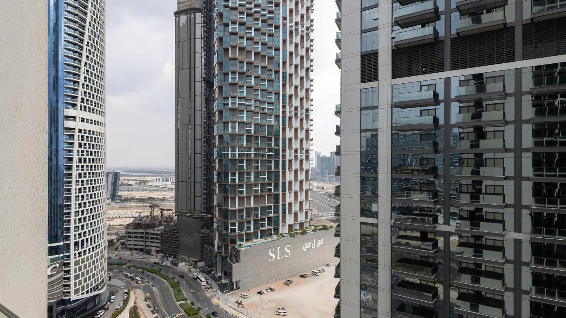 Simply Comfort At Upside Living Burj View 10 Min To Dt Dubai Apartment