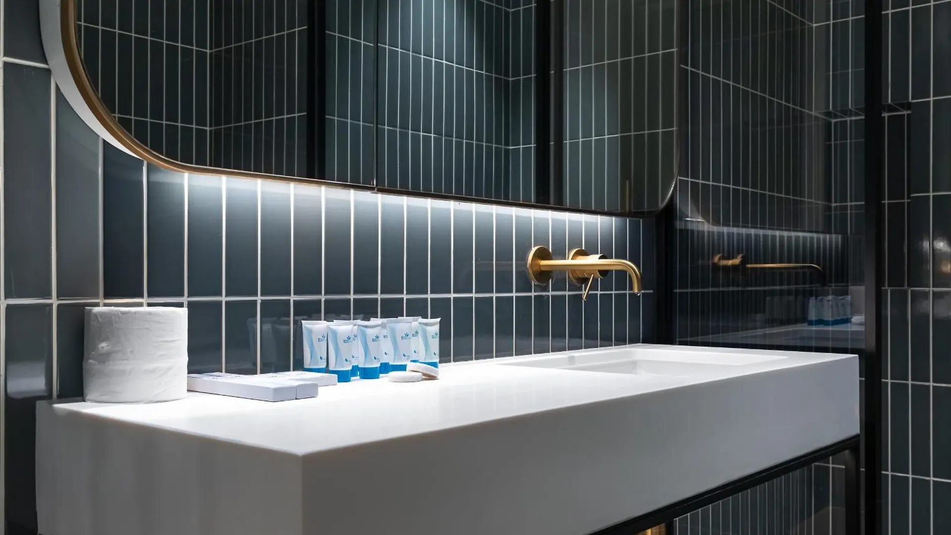 Simply Comfort At Upside Living Burj View 10 Min To Dt Dubai 0*,  United Arab Emirates