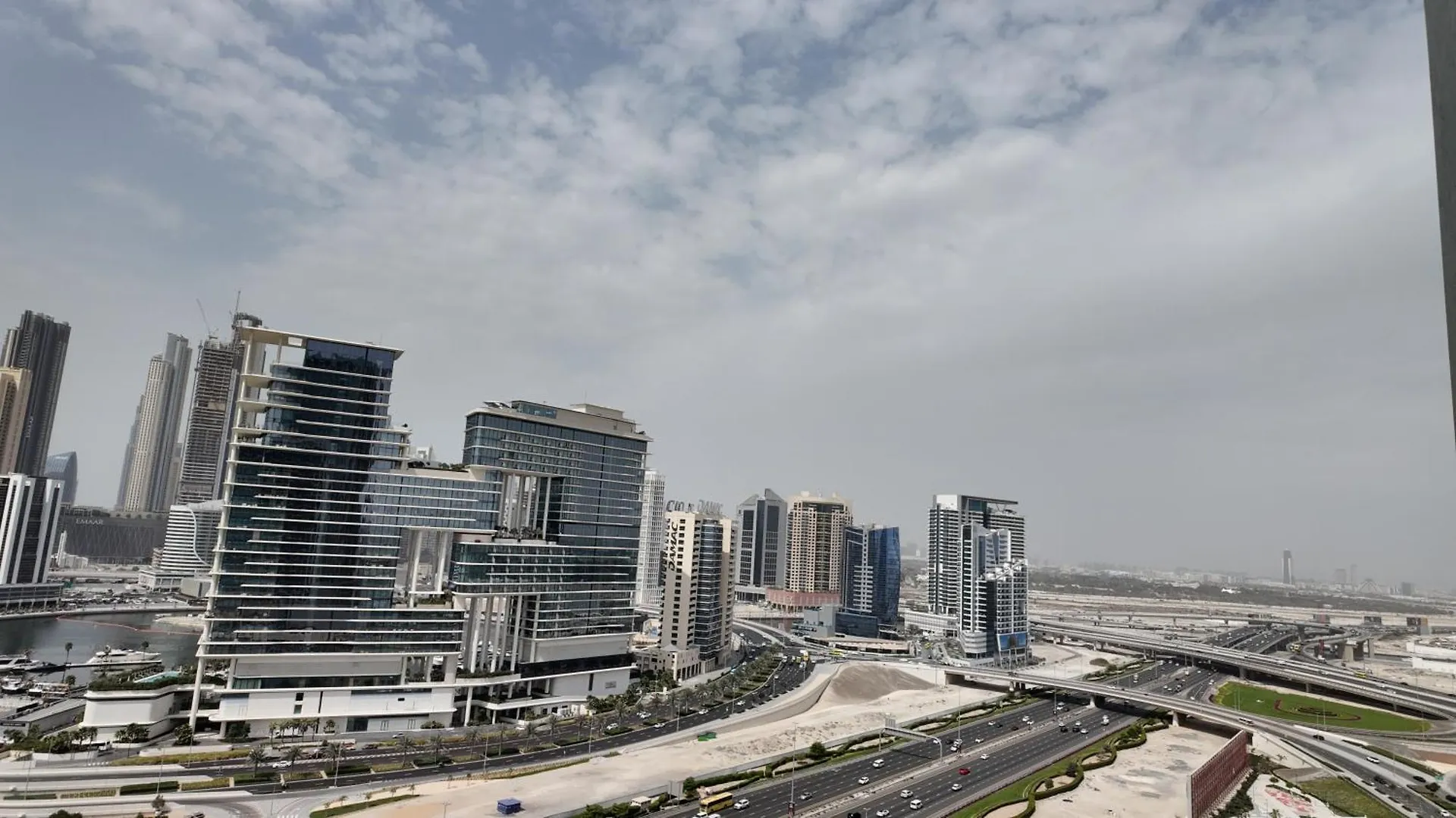 Simply Comfort At Upside Living Burj View 10 Min To Dt Dubai