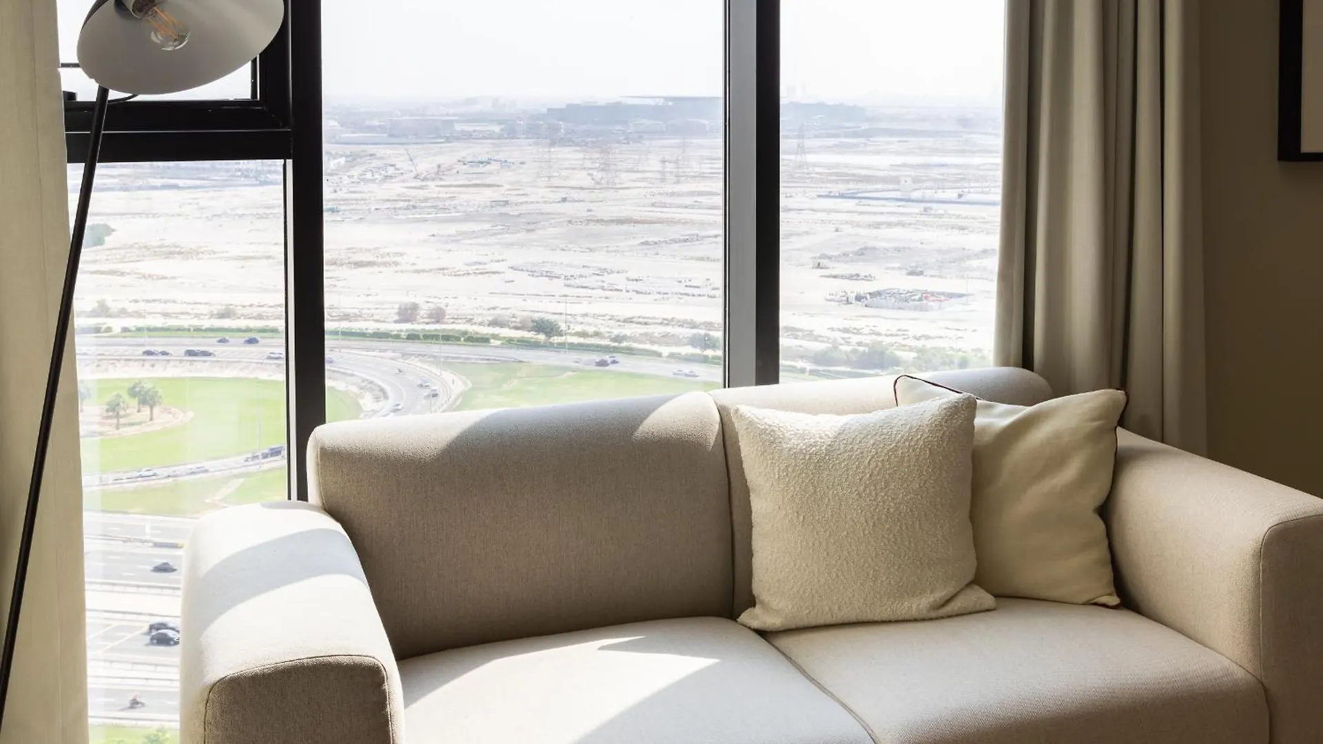 Simply Comfort At Upside Living Burj View 10 Min To Dt Ντουμπάι